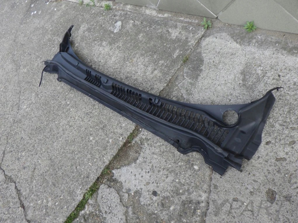 FORD MONDEO MK5 V DS73-F02216-F under-dashboard panel