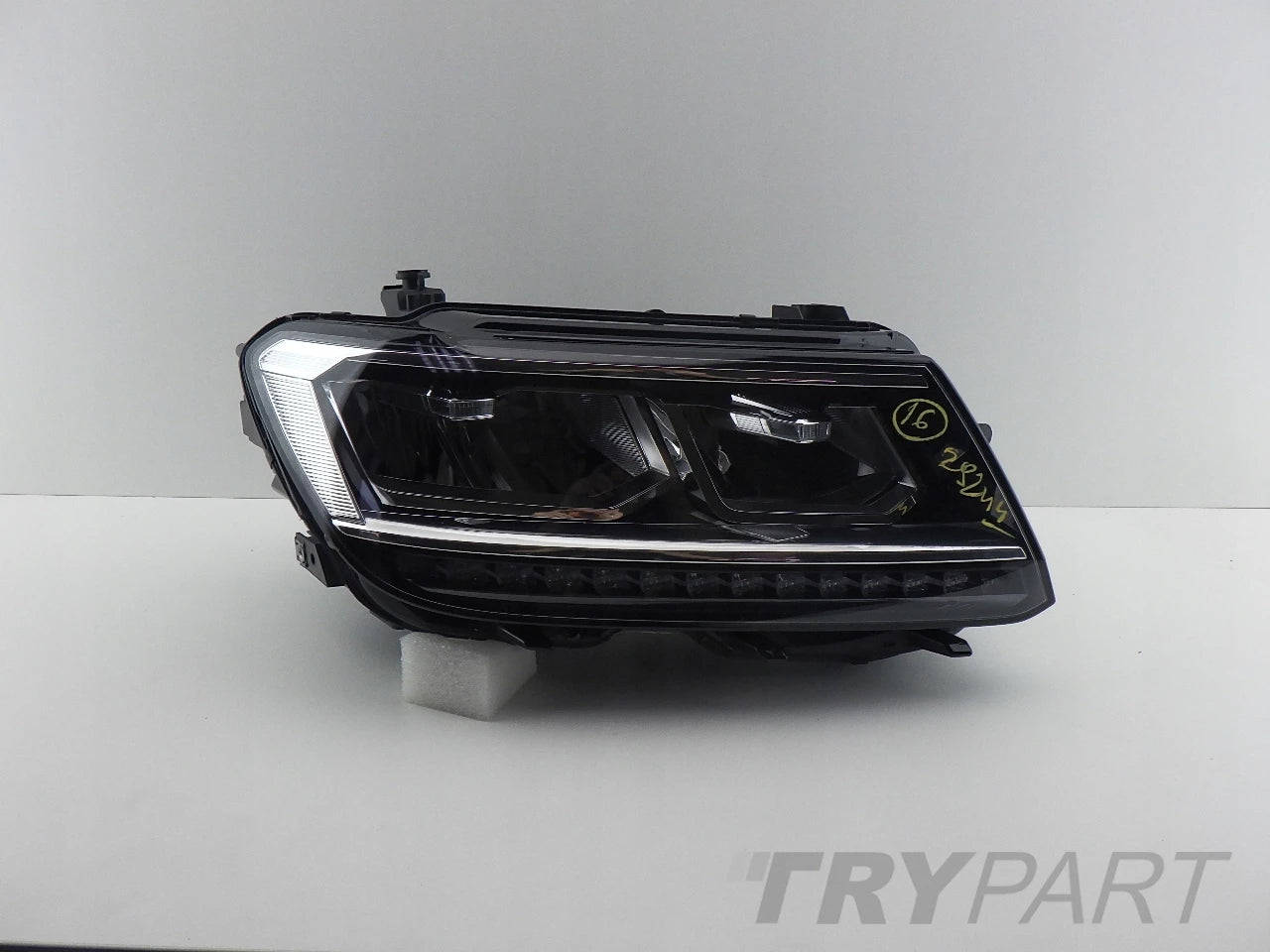 VW TIGUAN II 5NB 5N FULL LED EU RIGHT HEADLIGHT