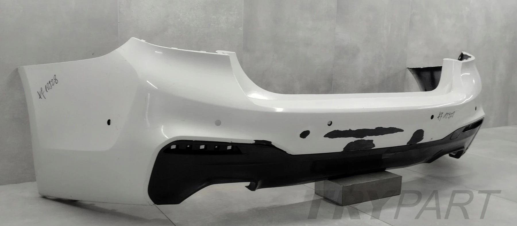 Rear Bumper for BMW 5 G30 M-Package Sedan 17-20