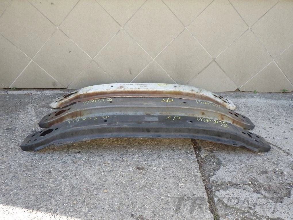 TOYOTA YARIS III 3 11- front bumper beam
