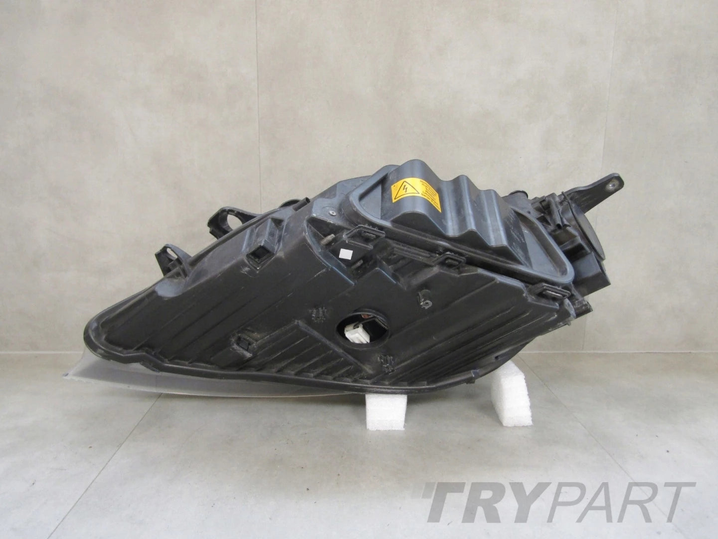 HEADLIGHT VOLVO V 40 II XENON 12-16 RH RIGHT 31283333