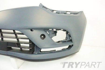 RENAULT CLIO IV 4 GT LIFT FACTORY NEW FRONT BUMPER ORIGINAL DEALERSHIP