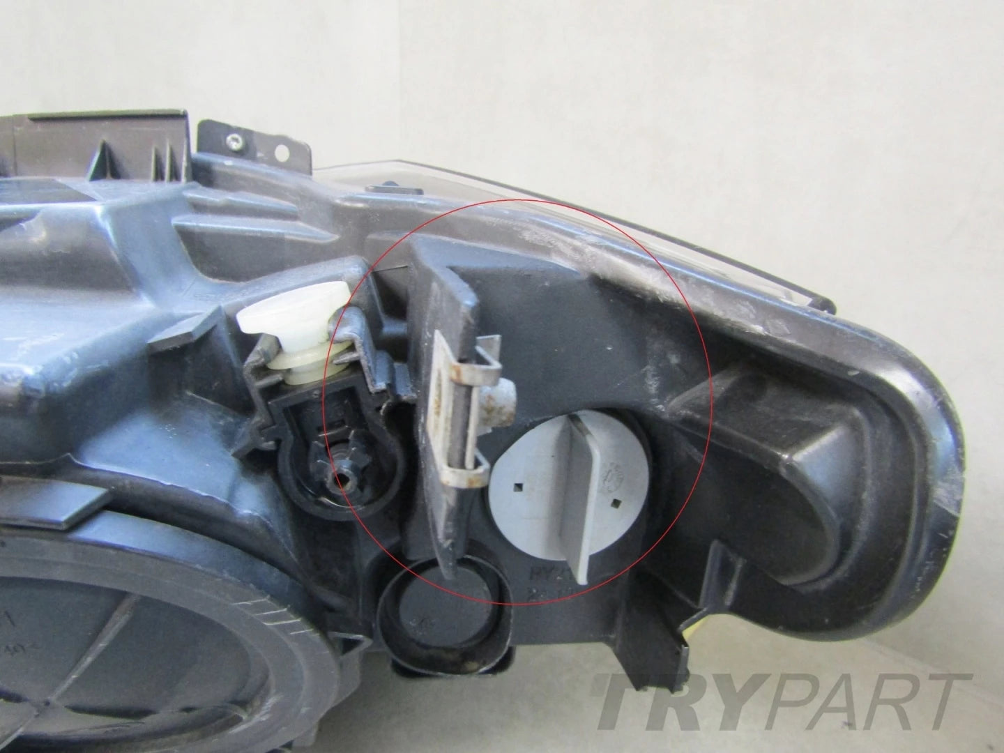 BMW 3 F30 F31 HEADLIGHT STANDARD 11-15 RH RIGHT