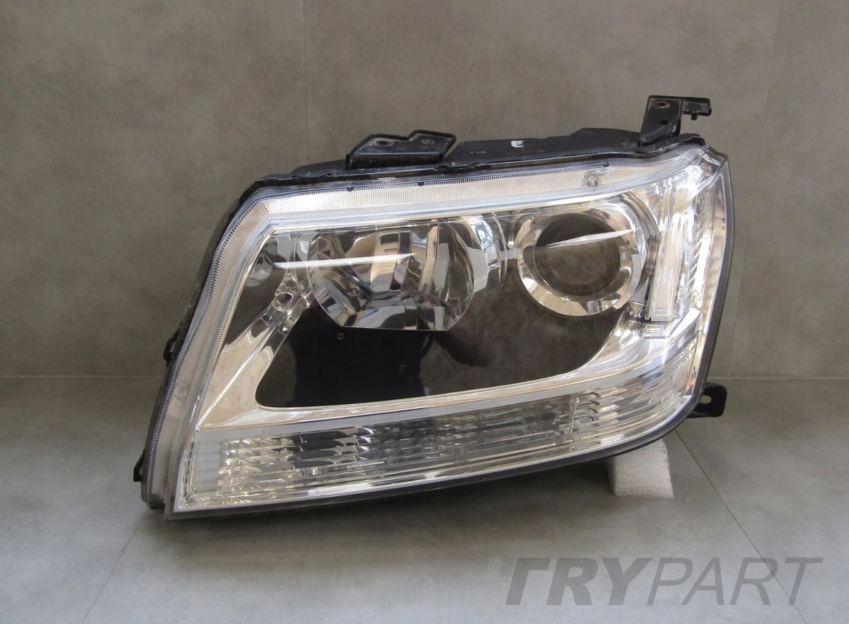 FRONT HEADLIGHT SUZUKI GRAND VITARA 2 XENON 05-08 LH