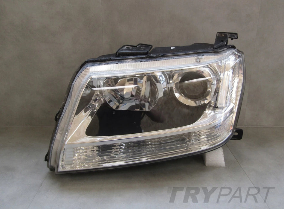 FRONT HEADLIGHT SUZUKI GRAND VITARA 2 XENON 05-08 LH