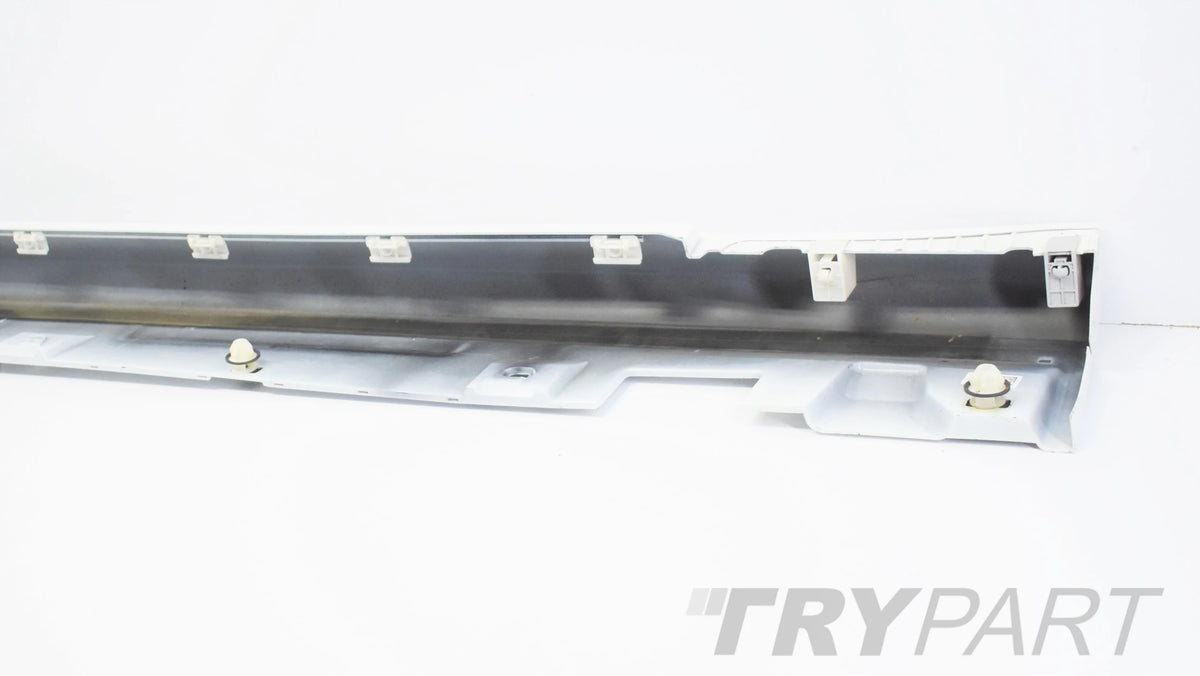MERCEDES CLS W257 LEFT SILL STRIP ORG