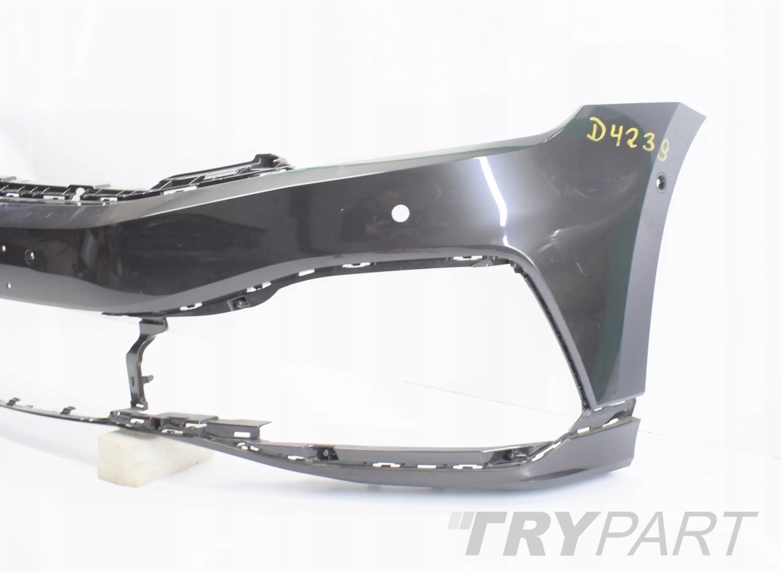 VW PASSAT B8 R LINE LIFT FRONT BUMPER SUPER CONDITION