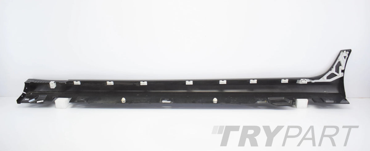 MERCEDES CLS W257 RIGHT SILL COVER ORG