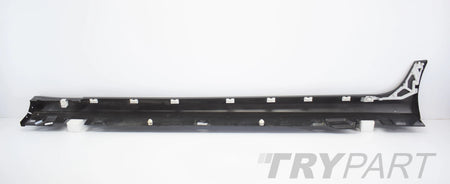 MERCEDES CLS W257 RIGHT SILL COVER ORG