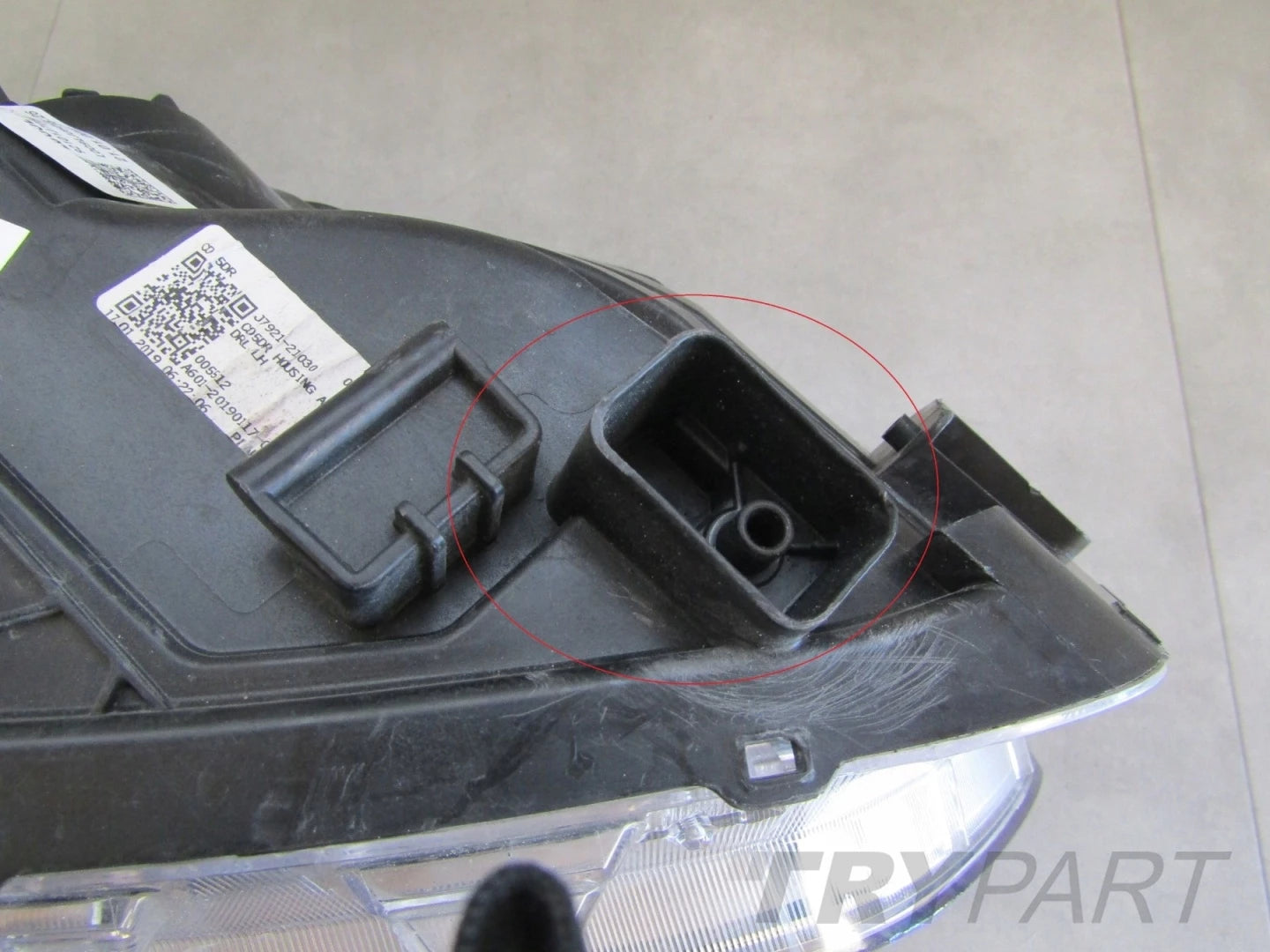 Headlight Kia Ceed 3 III STANDARD LENS 18-21 LH 92101J7050