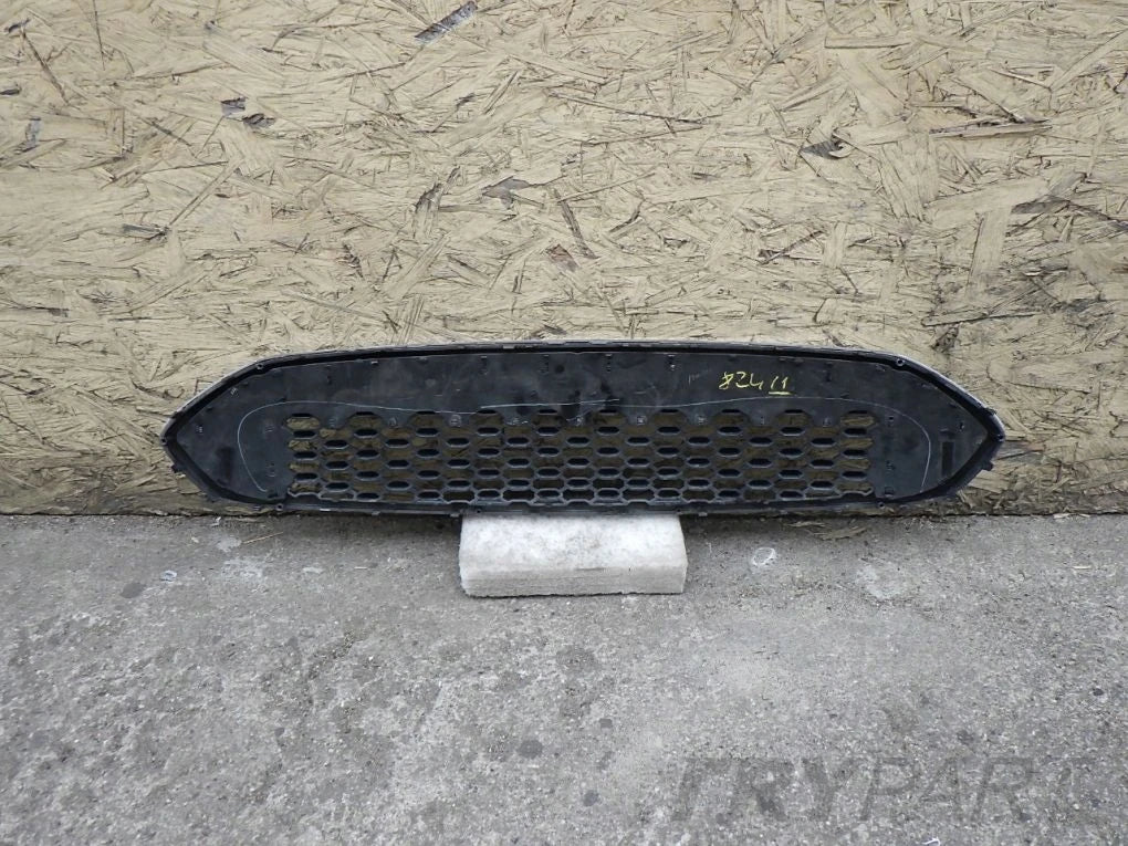 FORD KA PLUS + ACTIVE LIFT 18- grille trap