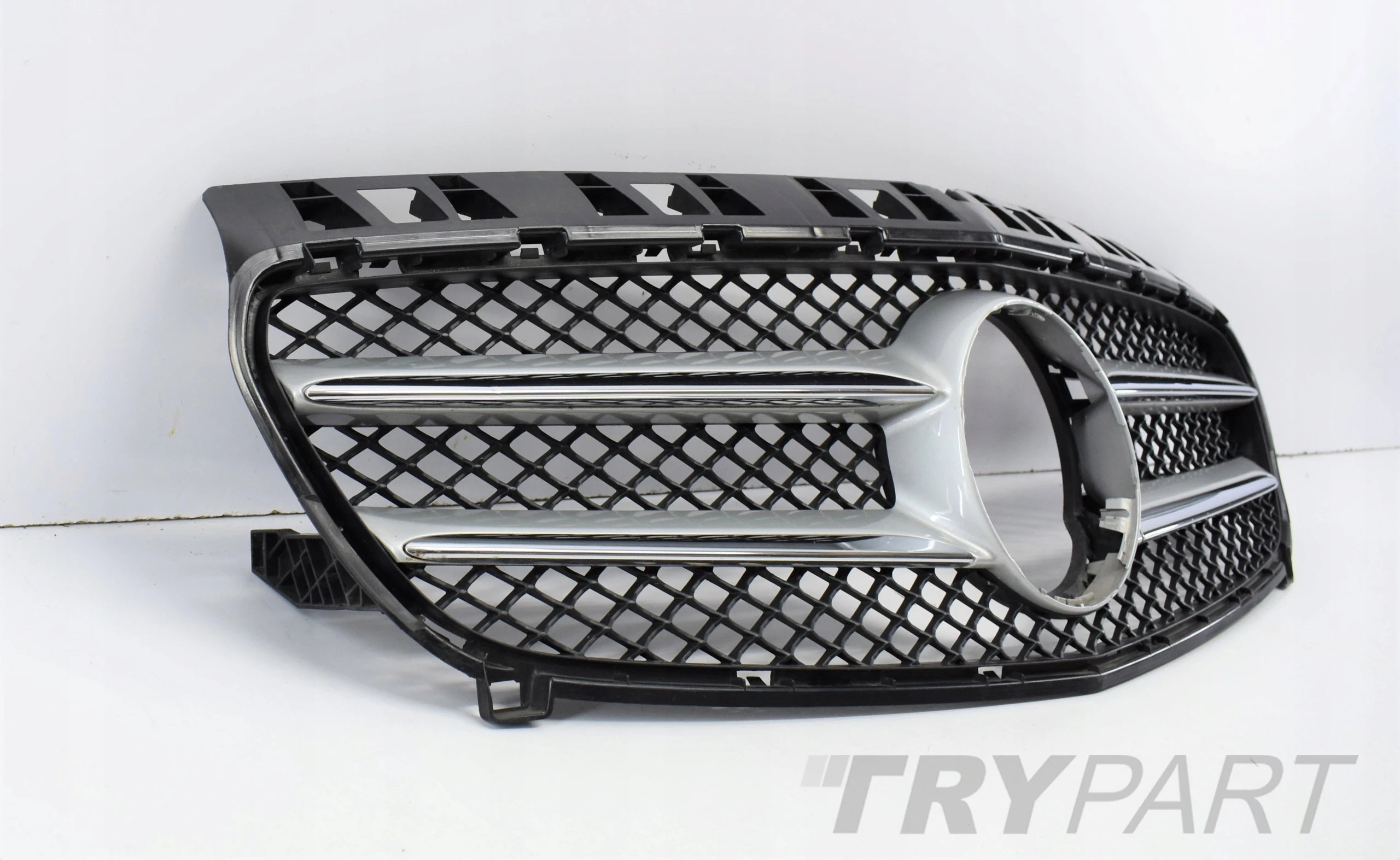 MERCEDES A-CLASS W176 BUMPER GRILLE OEM