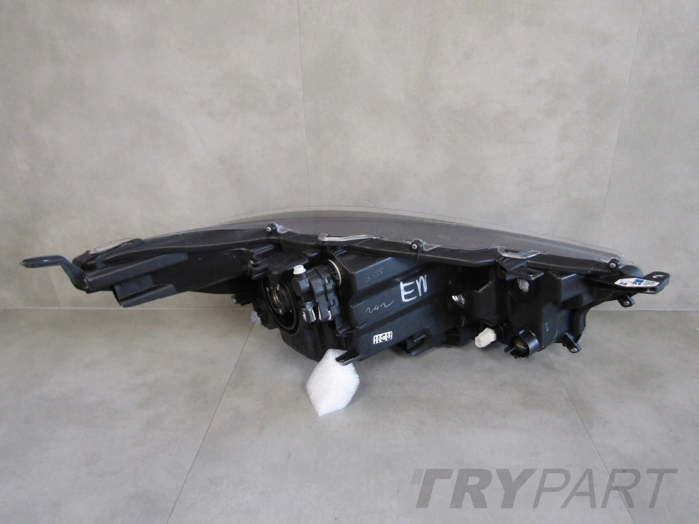 HEADLIGHT TOYOTA YARIS 4 IV STANDARD LENS 20- / MAZDA 2 22- LH