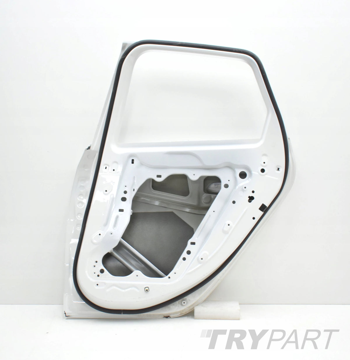 BMW 2 U06 ACTIVE TOURER REAR RIGHT DOOR ORG