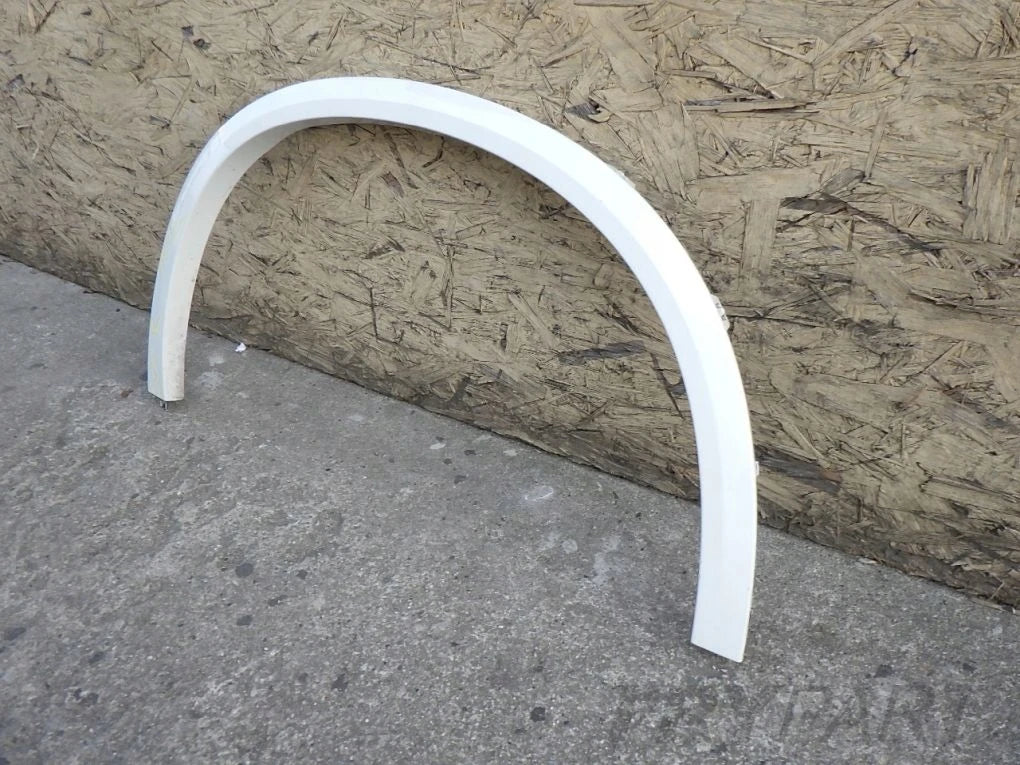 BMW X5 G05 M PACKAGE Front Right Fender Trim