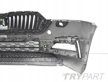 SKODA OCTAVIA IV 5E FRONT BUMPER ORG + GRILLES + GRILL + FOG LIGHT