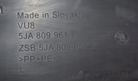 SKODA RAPID 5JA LEFT FRONT FENDER