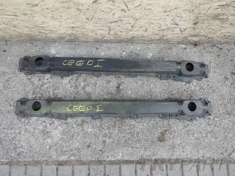 KIA CEED I LIFT KOMBI 1H866-30100 Rear bumper beam