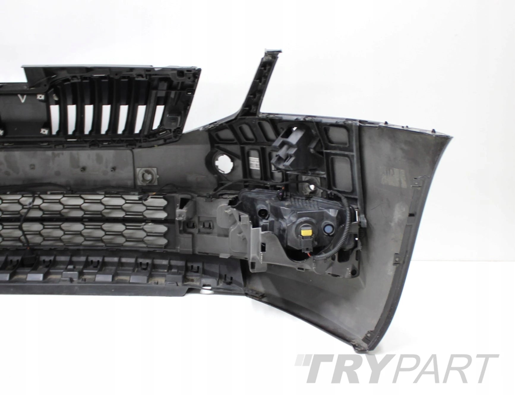 SKODA OCTAVIA III FACELIFT 5E0 FRONT BUMPER ORG + GRILLE + VENTS