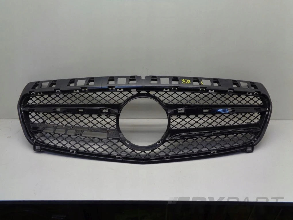 MERCEDES A CLASS W 176 grille emblem