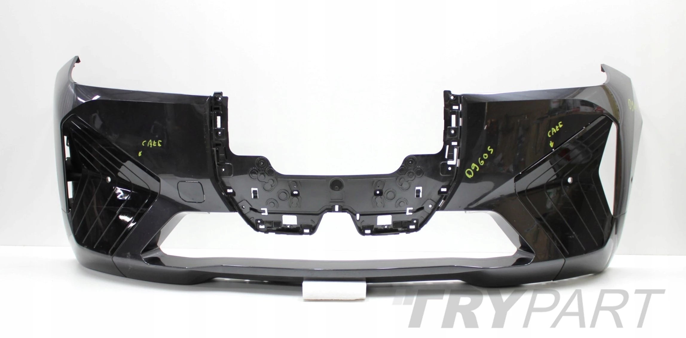 BMW IX I20 M PACKAGE FRONT BUMPER ORG + GRILLES + FRAME