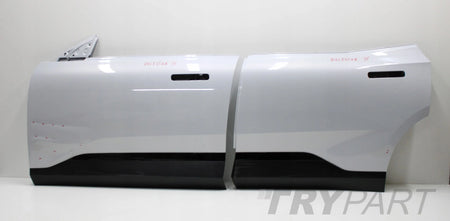 POLESTAR IV 4 DOOR LEFT FRONT ORIGINAL + MOULDING