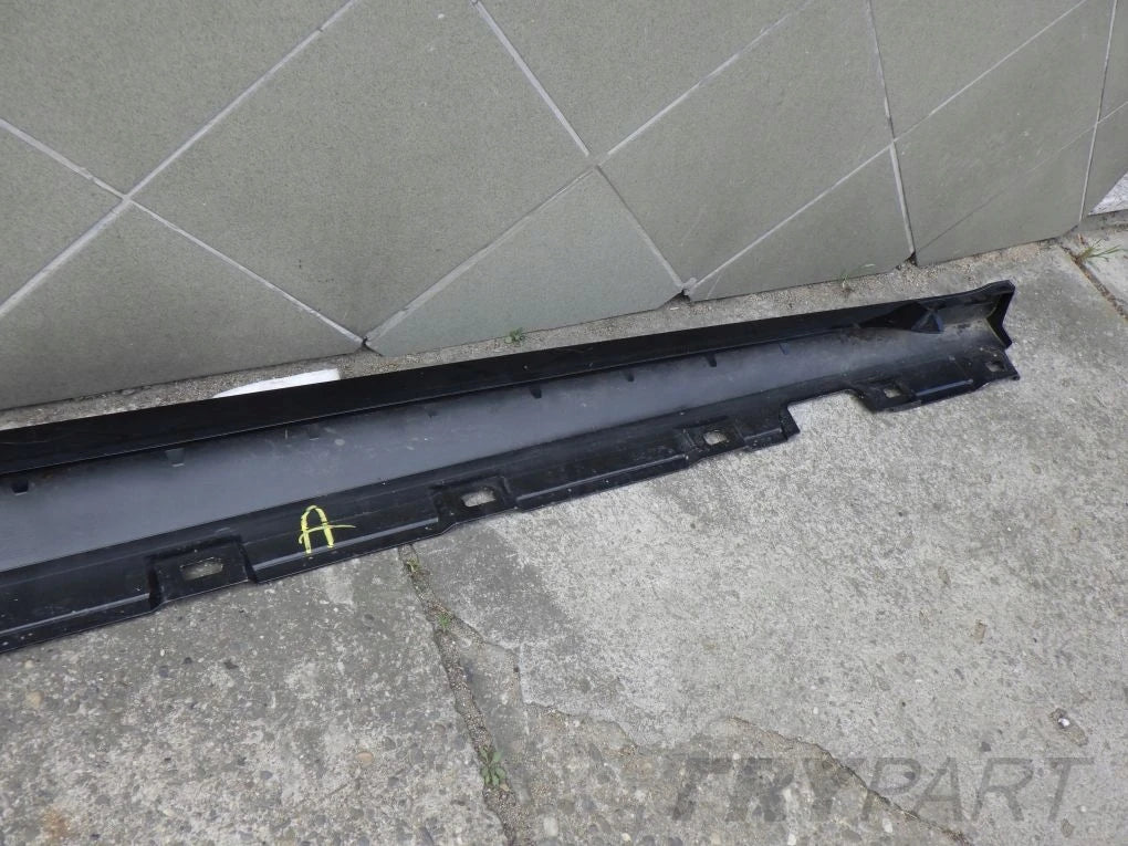 AUDI A5 SPORTBACK 8W 8W8 20- Left Sill Trim Strip