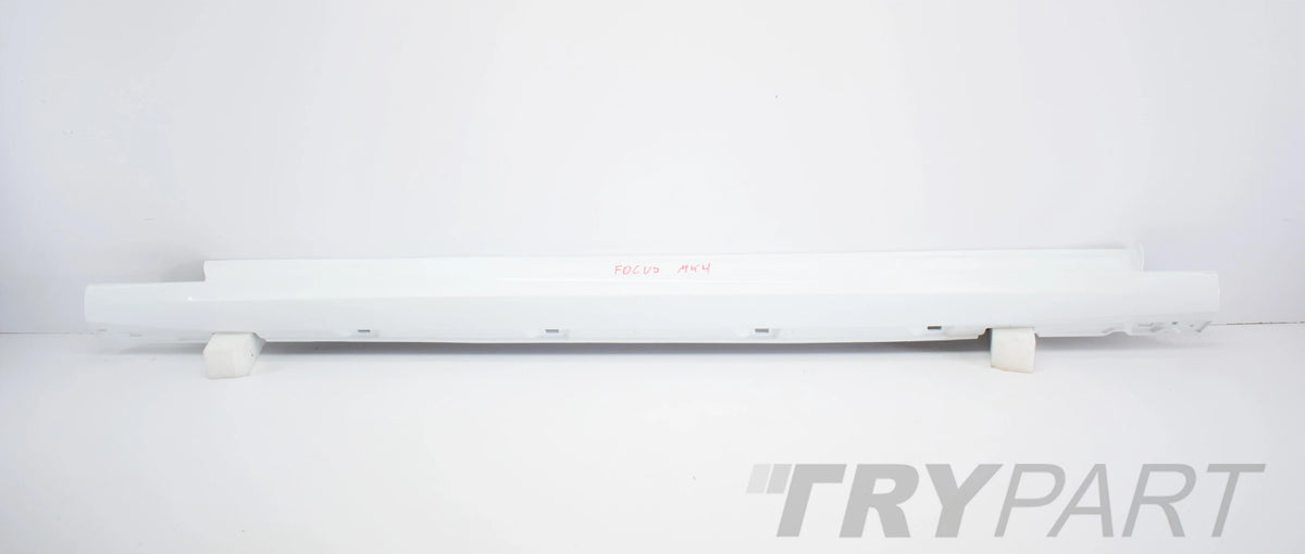 FOCUS MK4 ST LINE RIGHT SILL PROTECTOR STRIP ORG