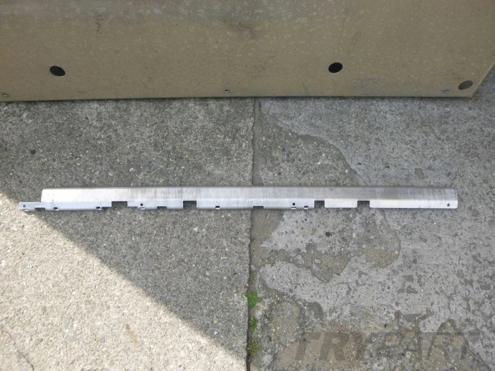 VW CRAFTER FUEL TANK SHIELD CHASSIS 4X4