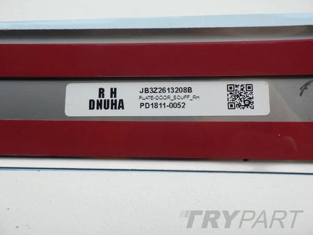 FORD RANGER RAPTOR PERFORMANCE PROTECTIVE MOULDING WITH STEP NEW ORIGINAL