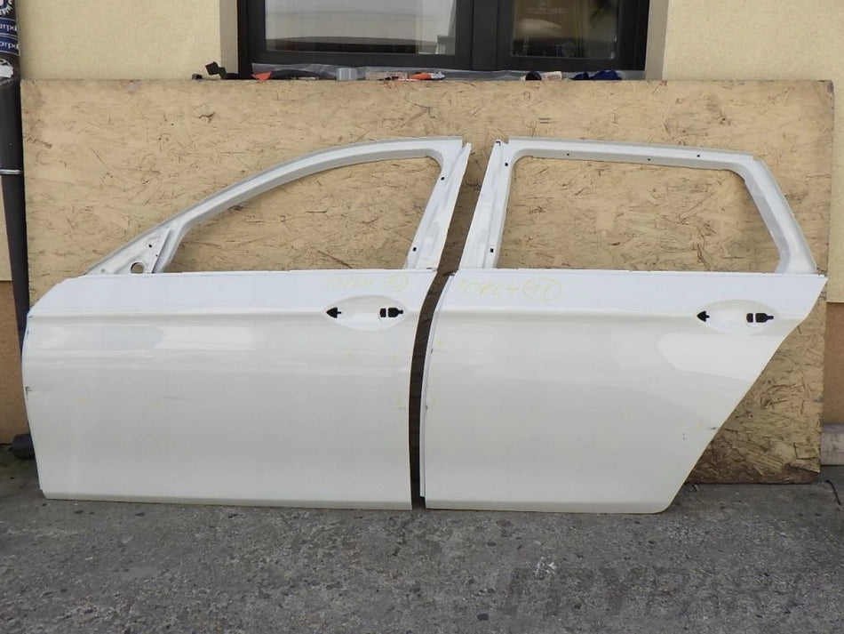 BMW 5 F10 F11 KOMBI Left Front Rear Door