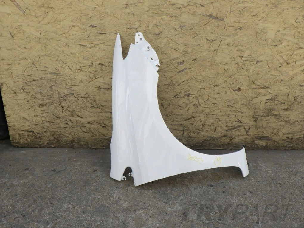 TOYOTA AURIS II 12- front right fender