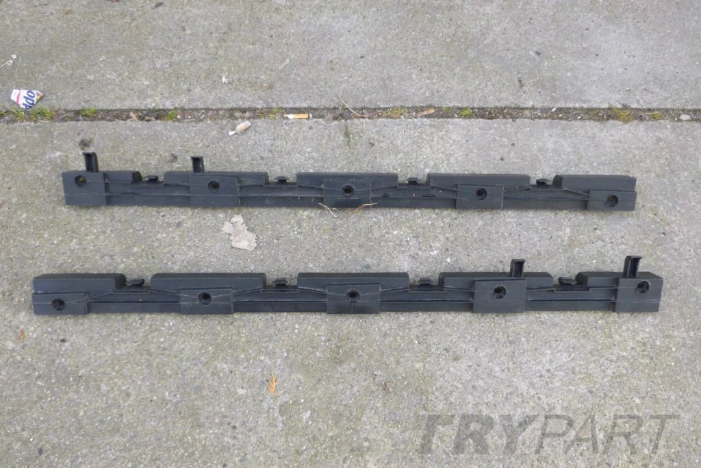 MERCEDES ML W164 Door Sill Mounting Slider