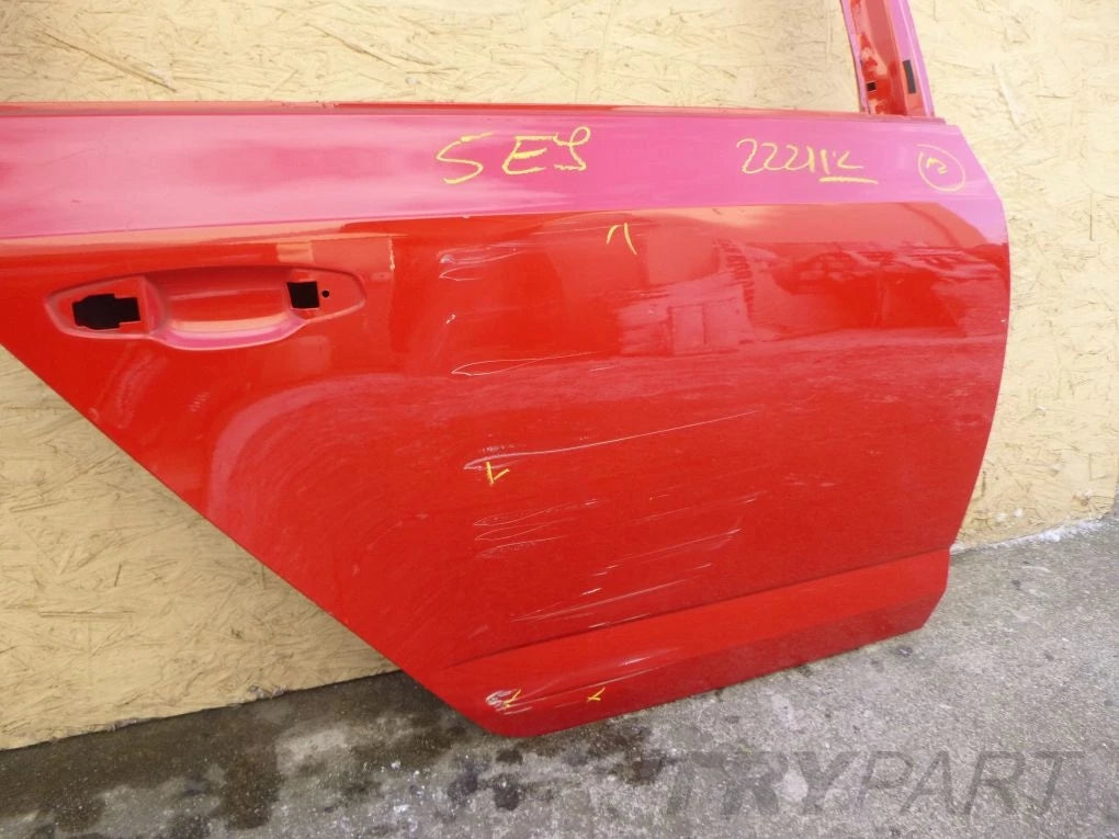 Skoda Octavia III 5E9 KOMBI Right Rear Door