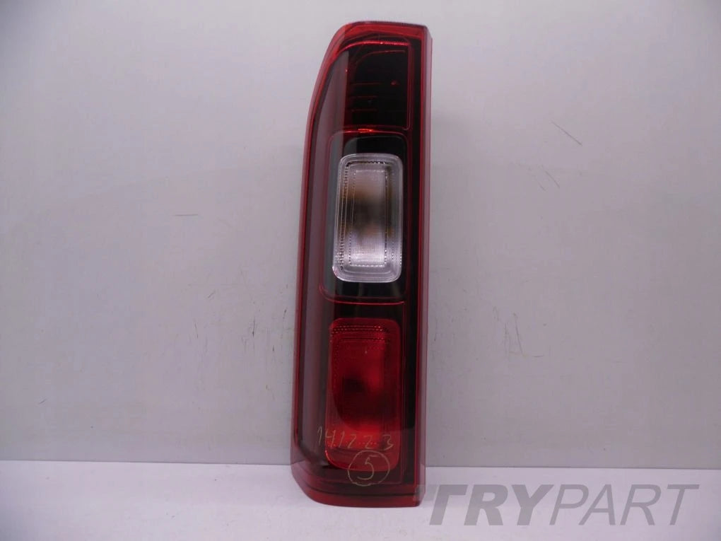 TRAFIC III VIVARO B TALENTO 14- Rear Left Tail Light