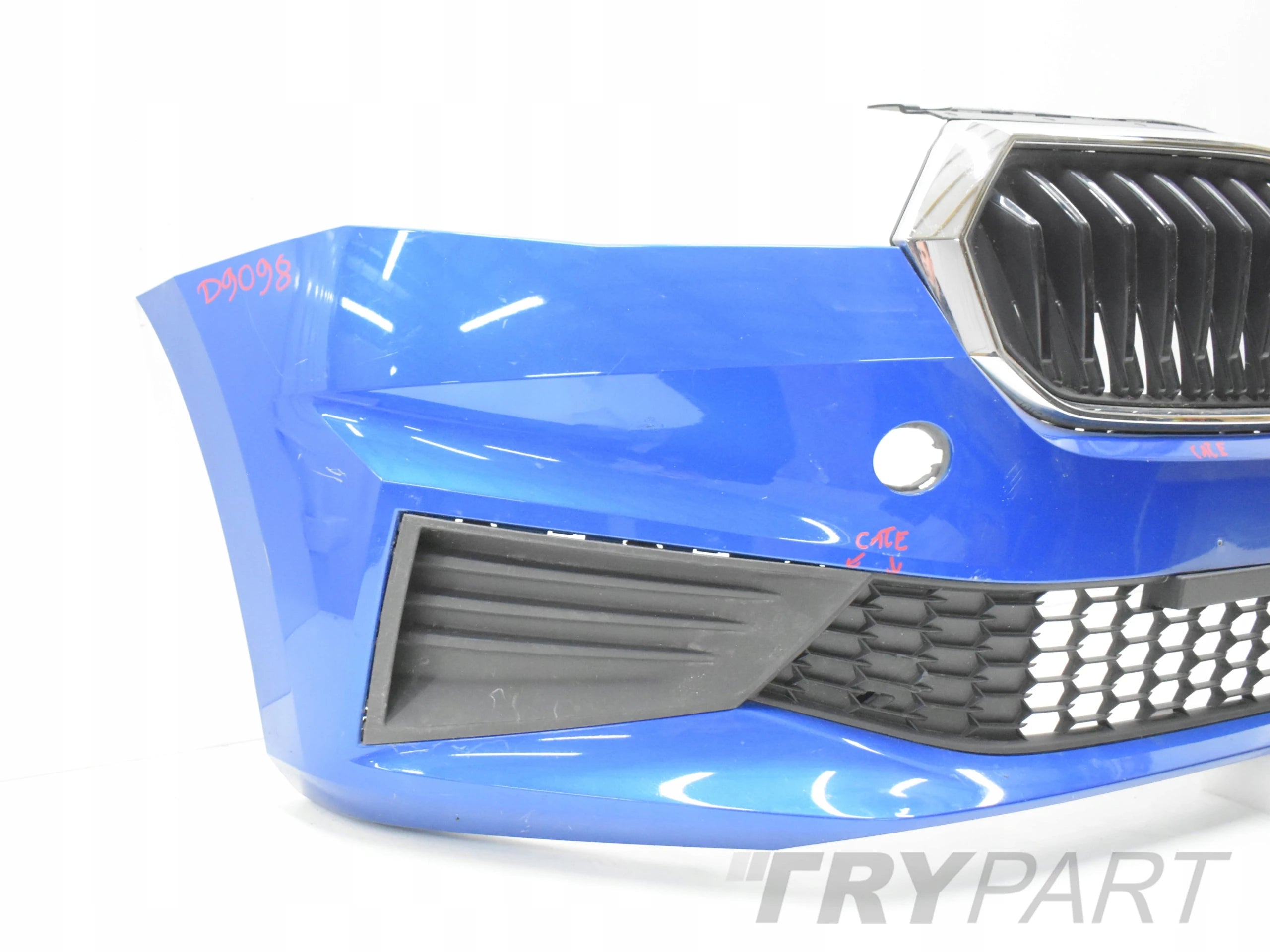 SKODA FABIA IV 6VA FRONT BUMPER ORIGINAL + GRILLES + GRILL