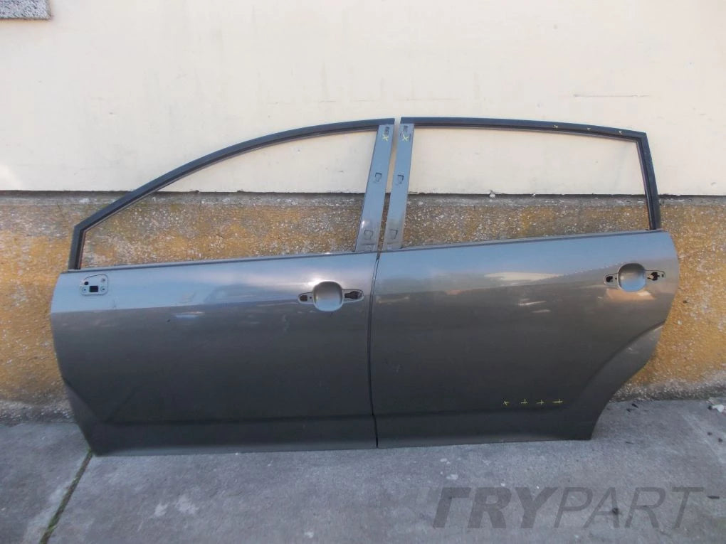 TOYOTA COROLLA VERSO 04- Left Rear Door