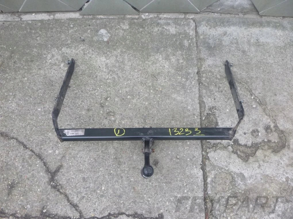 FORD FOCUS MK3 III 3 Tow Hitch