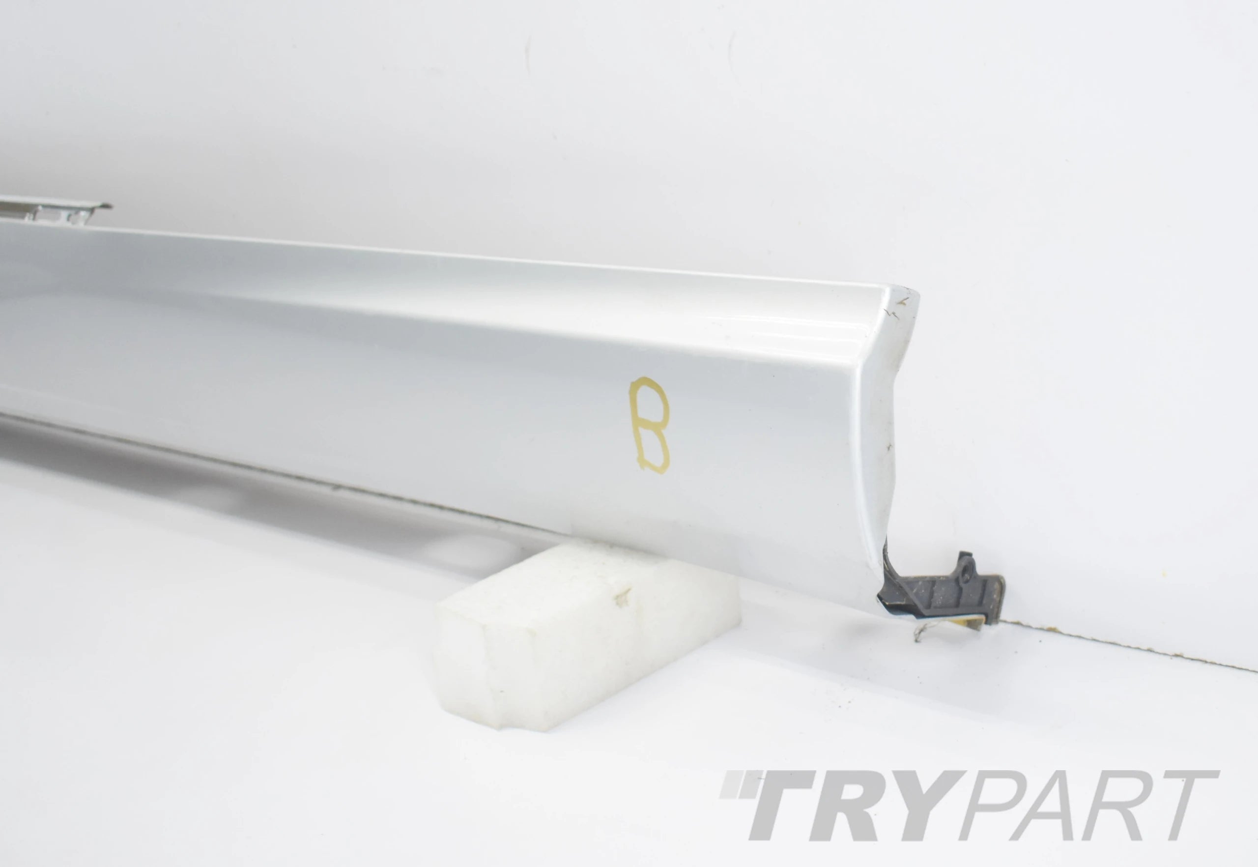 MERCEDES CL W216 LEFT SILL PANEL TRIM ORG