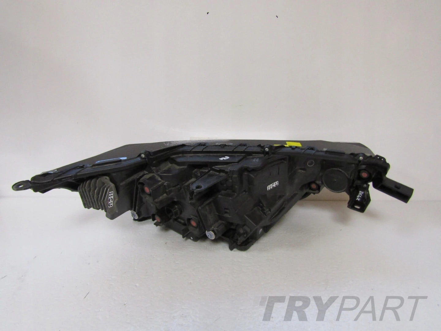 FRONT LAMP TOYOTA BZ4X EA10 FULL LED LH 22-