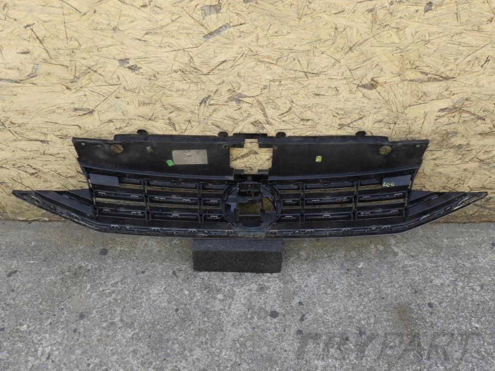 VW PASSAT B8 LIFT 3G 3G0 19- Grille Trap