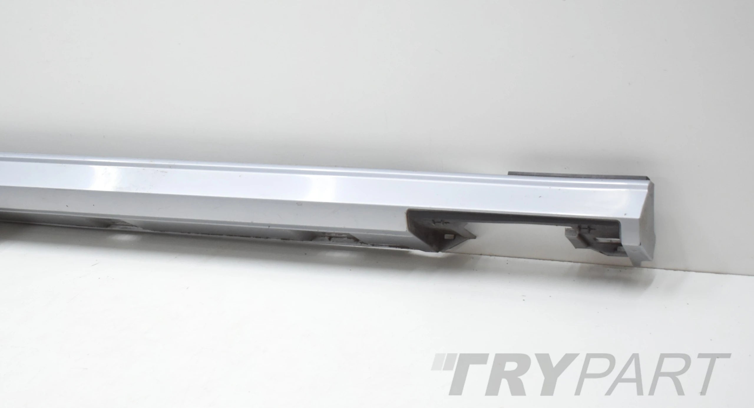 AUDI A6 C7 S LINE LIFT RIGHT SILL STRIP ORG