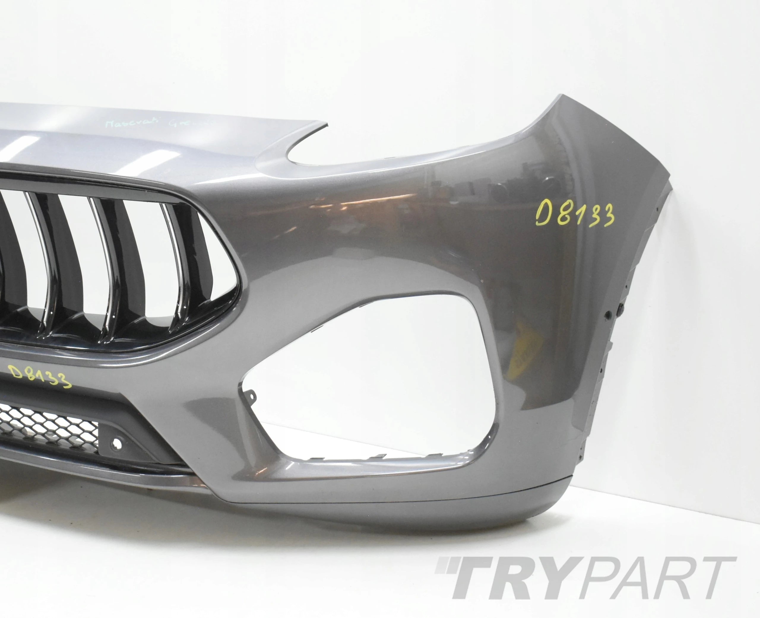 MASERATI GRECALE FRONT BUMPER ORG + GRILLE