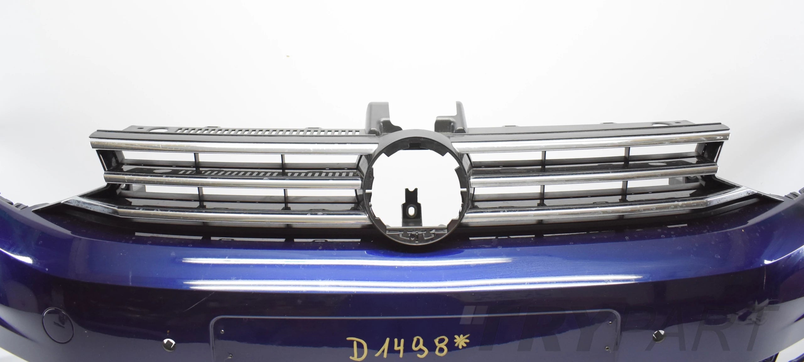VW TOURAN 5TA FRONT BUMPER ORG! + GRILLE