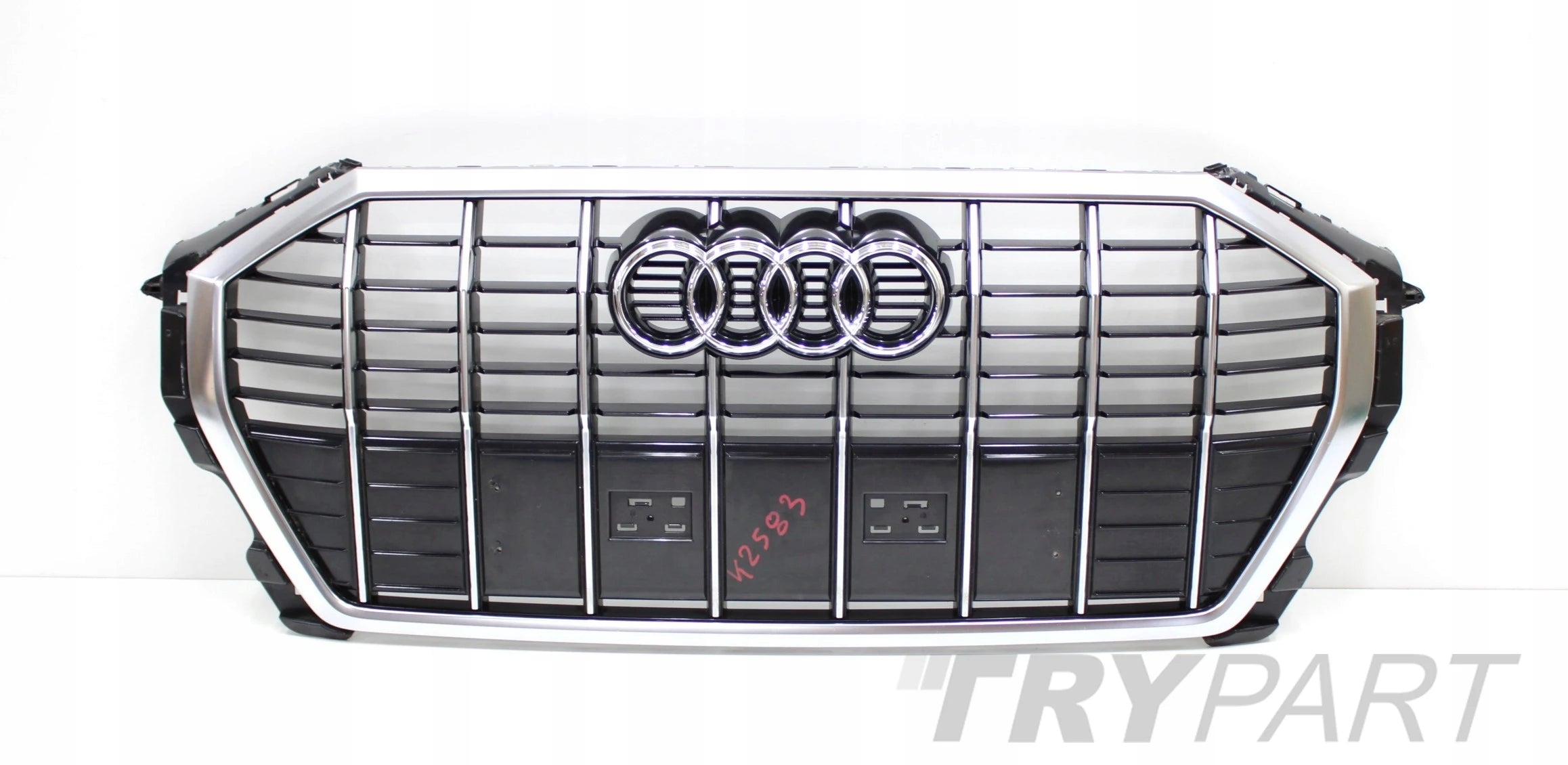 AUDI Q3 II 83A CHROME GRILLE FRONT BUMPER ORIGINAL 83A853651