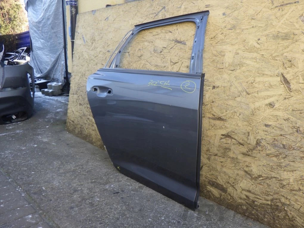 AUDI A6 C8 4K9 KOMBI Rear Right Door