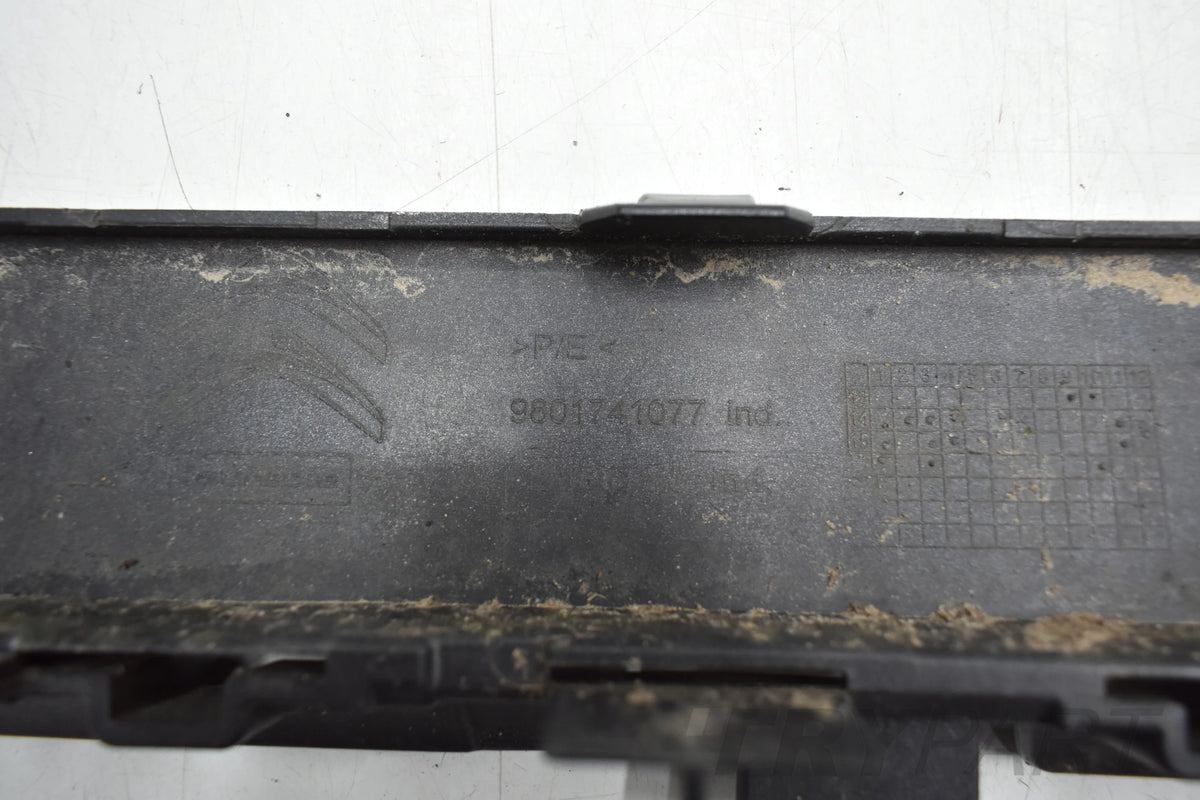 CITROEN C4 CACTUS FRONT BUMPER ORIGINAL