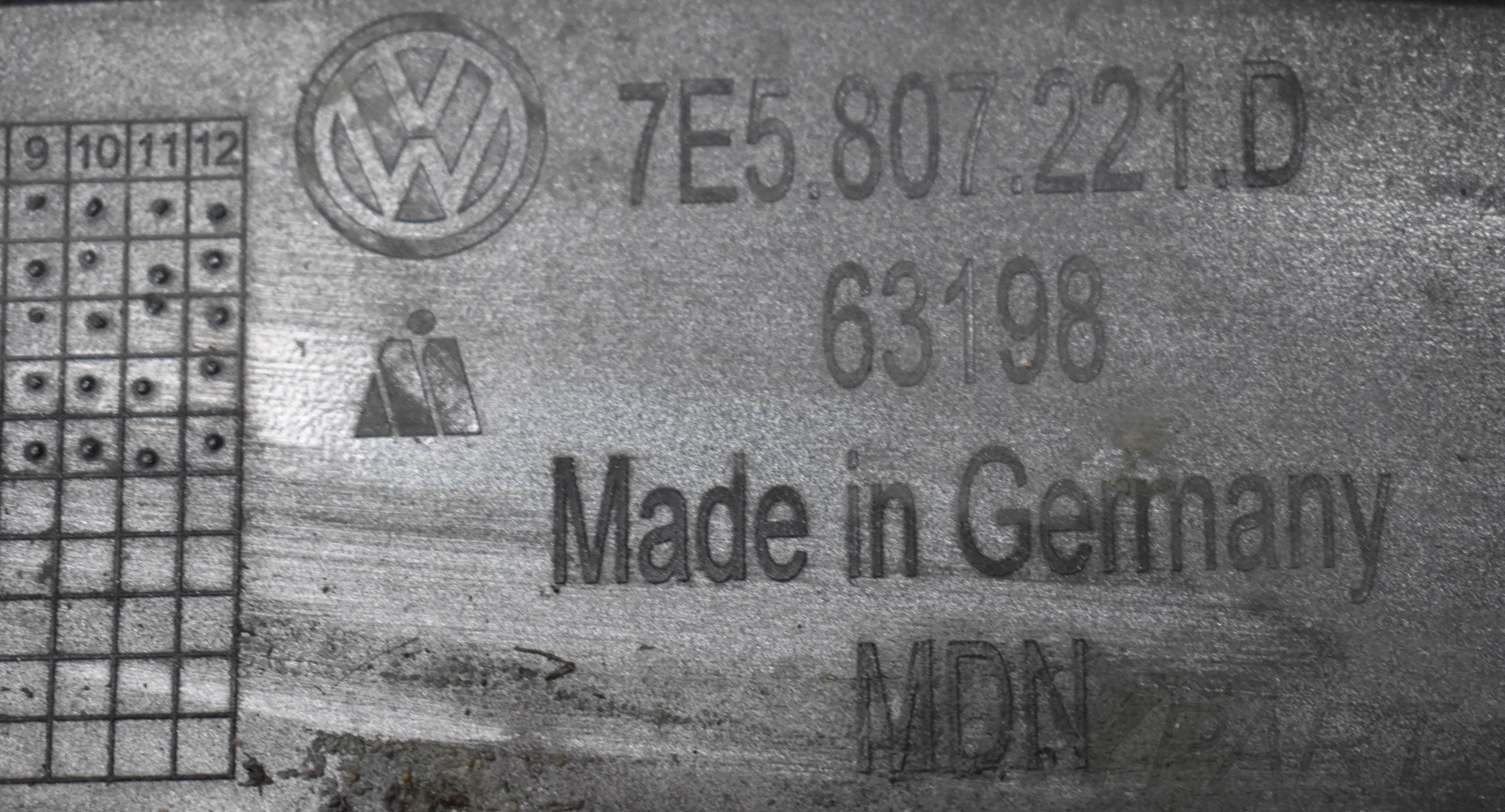 VW TRANSPORTER T6 MULTIVAN 7E5 FRONT BUMPER ORG