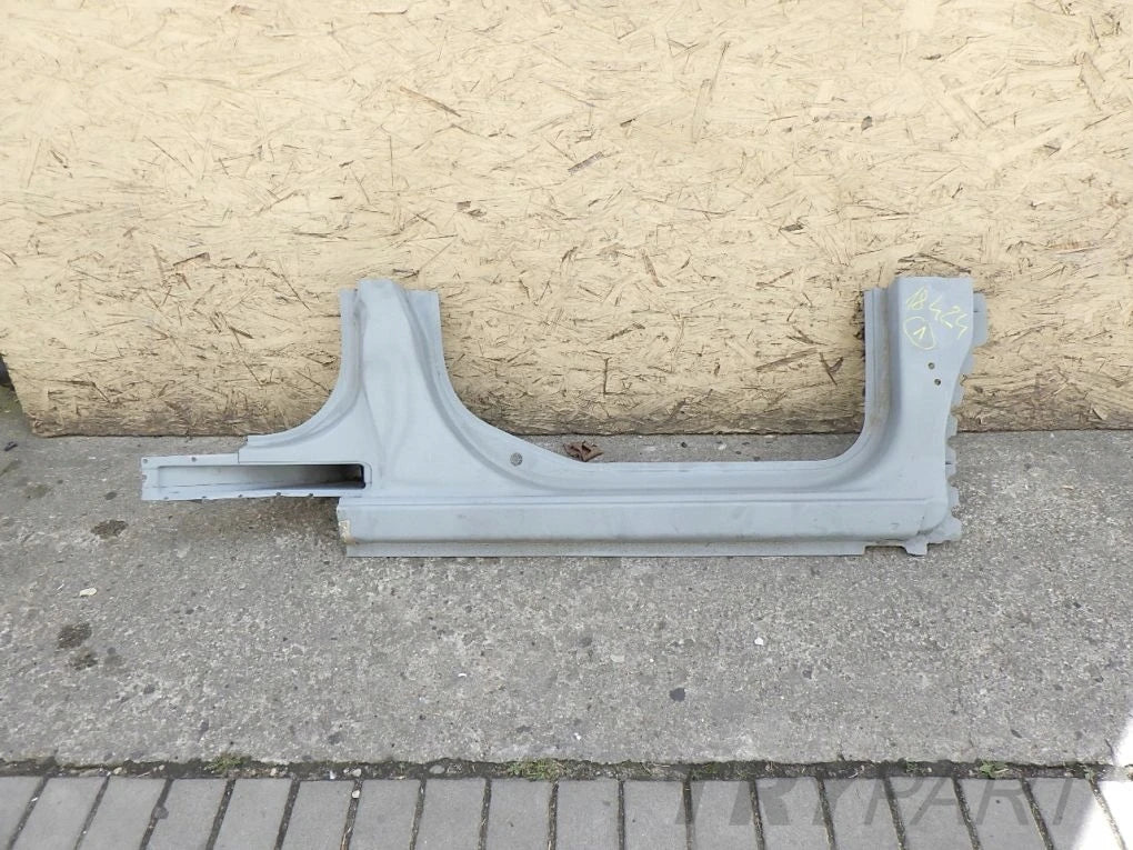 DACIA DOKKER 12- Right Sill