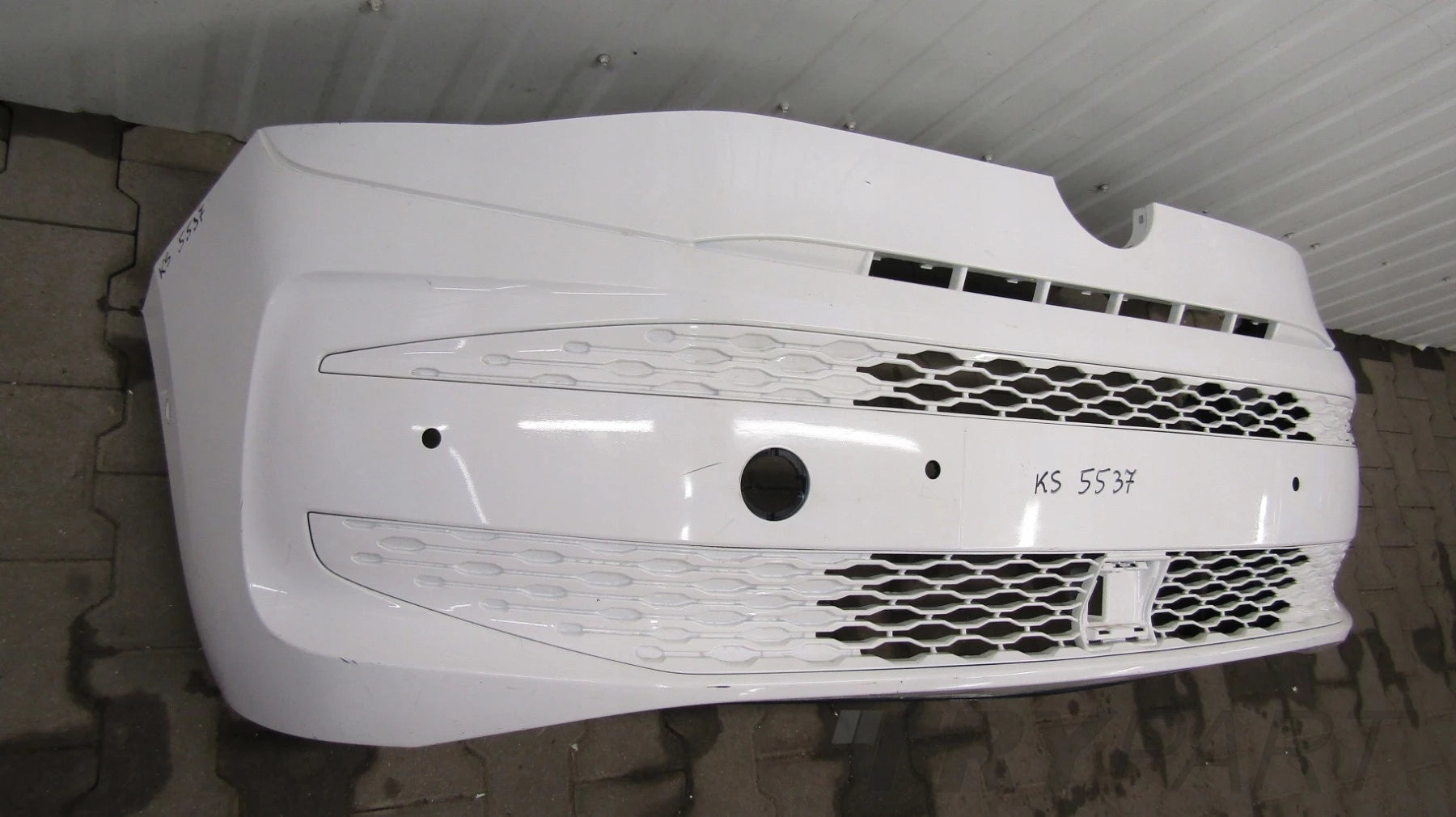Front Bumper VW Multivan T7 7T0 21-